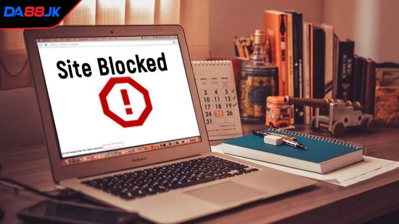 Web không an toàn có chỉ số đánh giá thấp